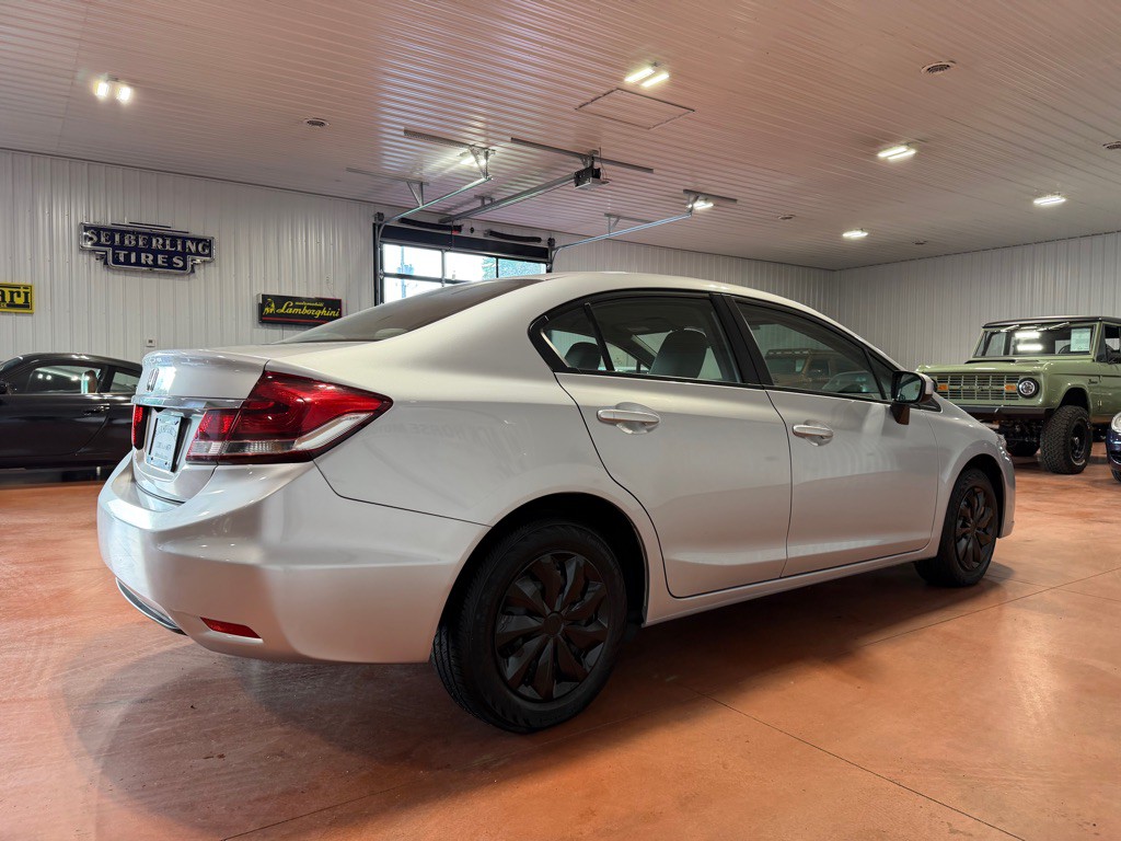 2014 Honda Civic Image 9