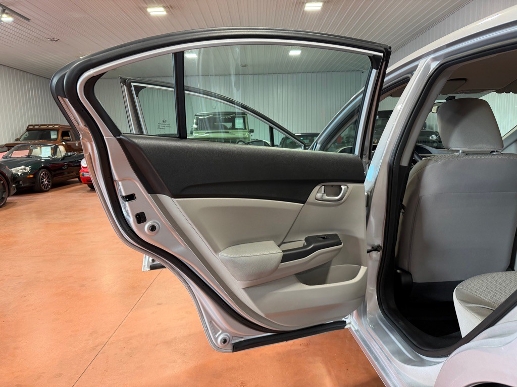 2014 Honda Civic Image 19