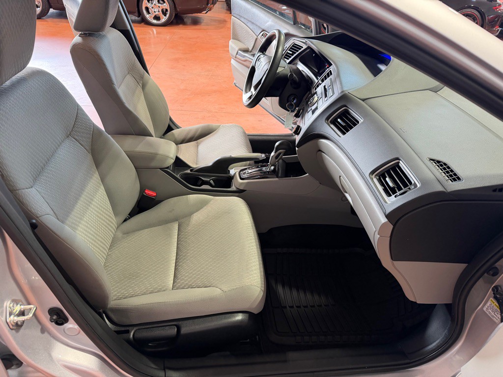 2014 Honda Civic Image 23