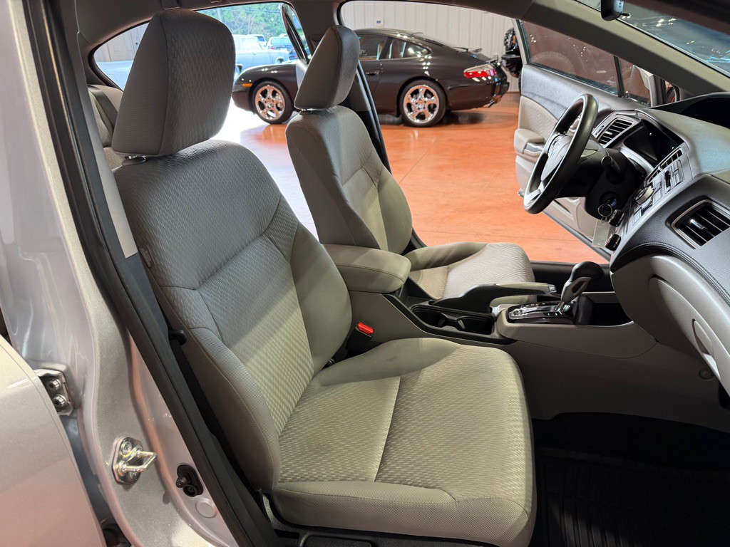 2014 Honda Civic Image 24