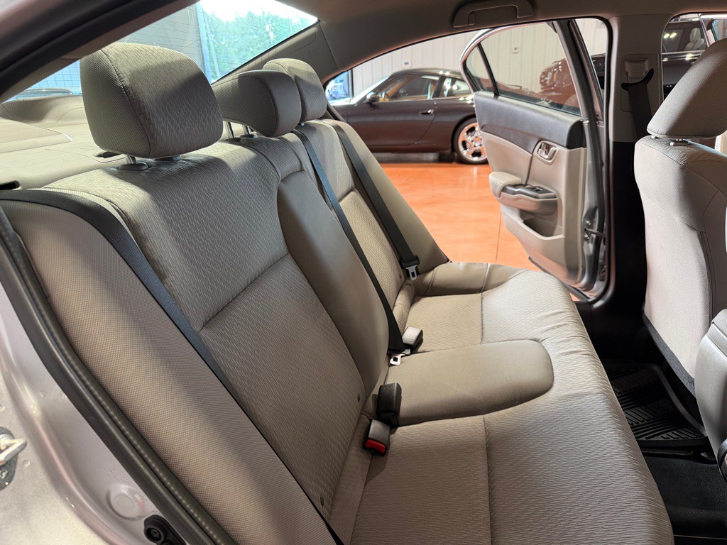 2014 Honda Civic Image 27