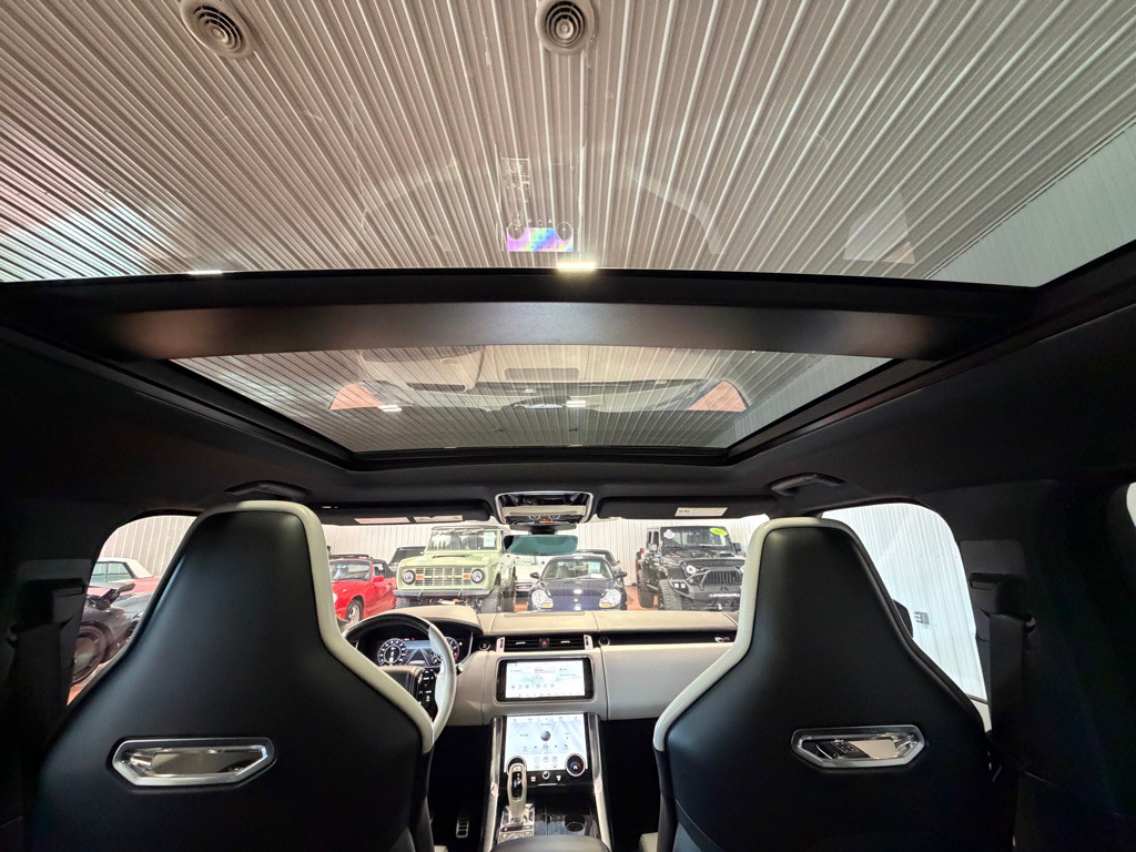2021 Land Rover Range Rover Sport Image 38