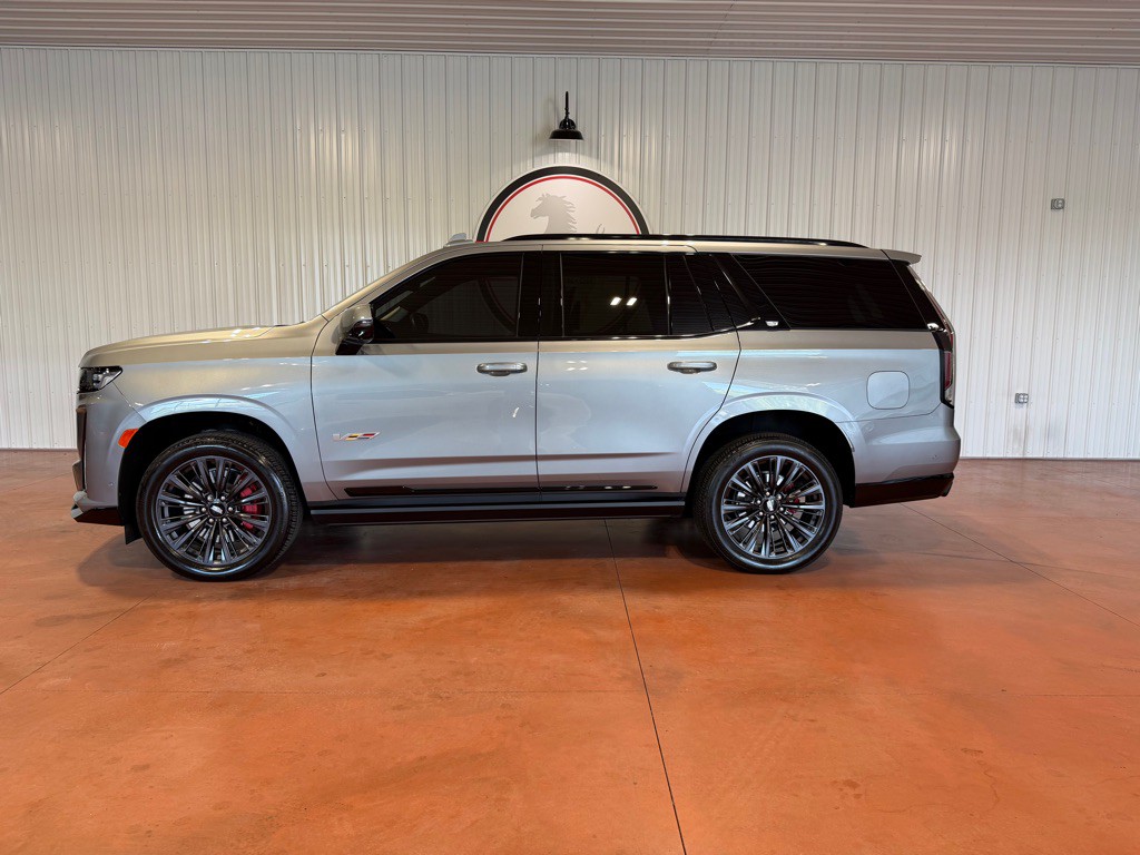 2023 Cadillac Escalade Image 3