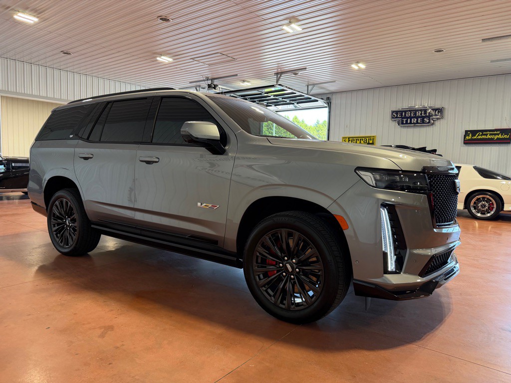 2023 Cadillac Escalade Image 8