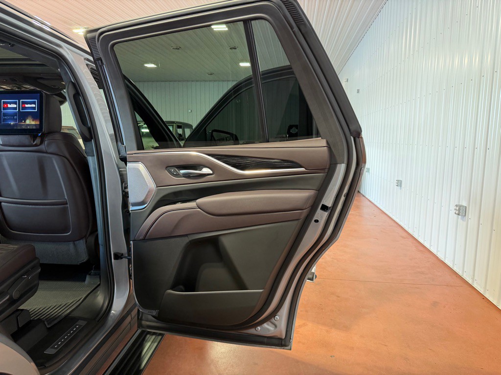 2023 Cadillac Escalade Image 27