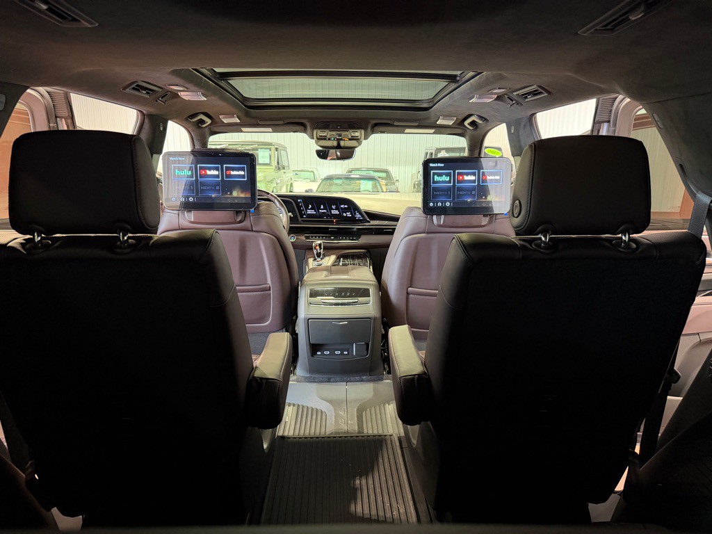 2023 Cadillac Escalade Image 30