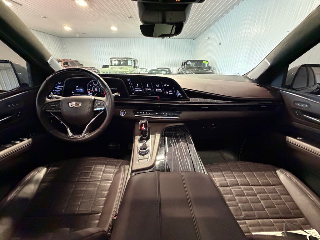 2023 Cadillac Escalade Image 32