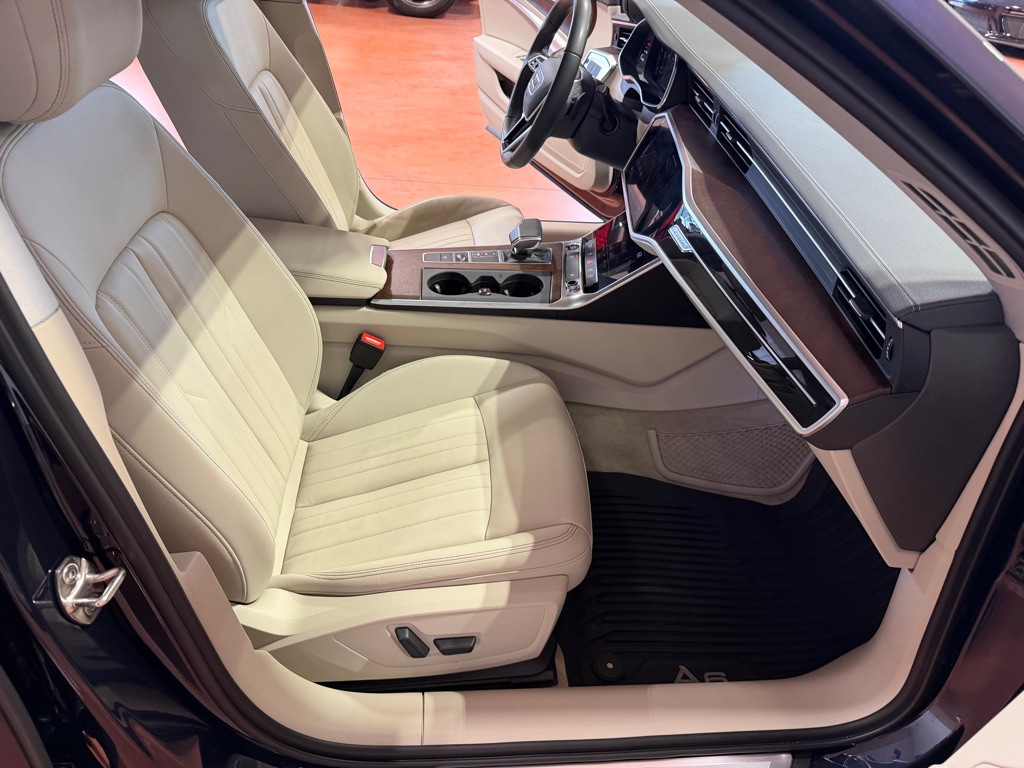 2021 Audi A6 Image 24