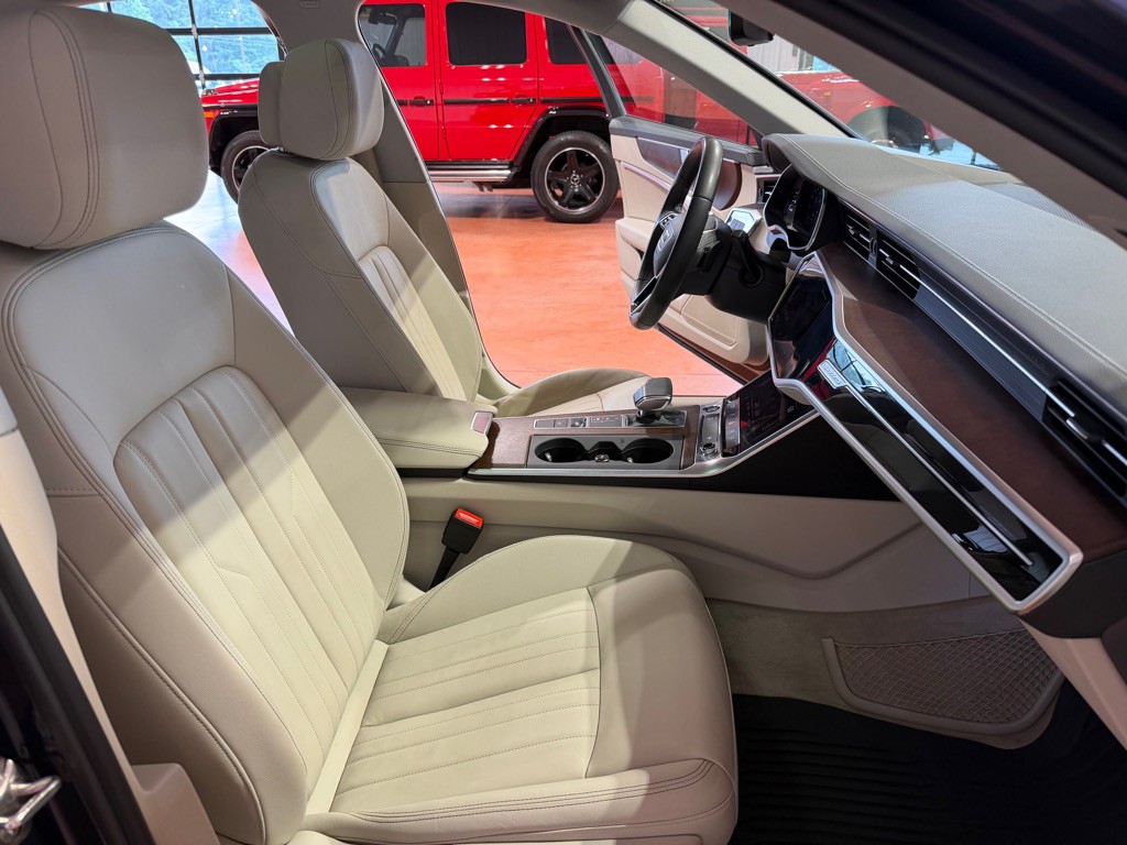 2021 Audi A6 Image 25