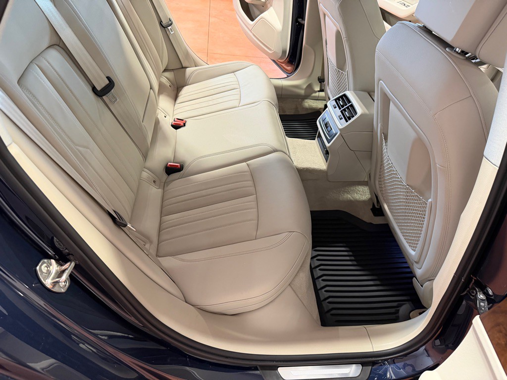 2021 Audi A6 Image 27