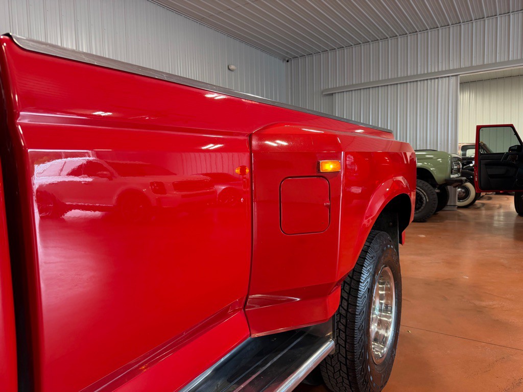 1994 Ford F-350 Image 15