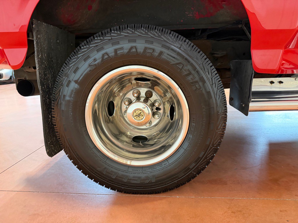 1994 Ford F-350 Image 20