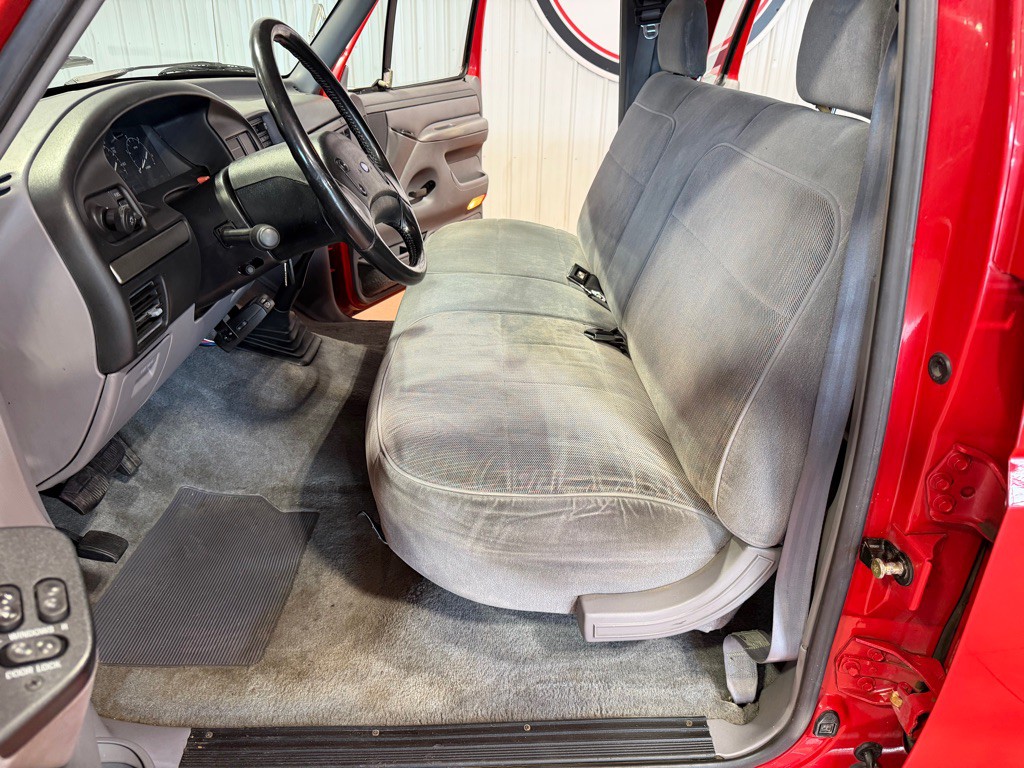 1994 Ford F-350 Image 22