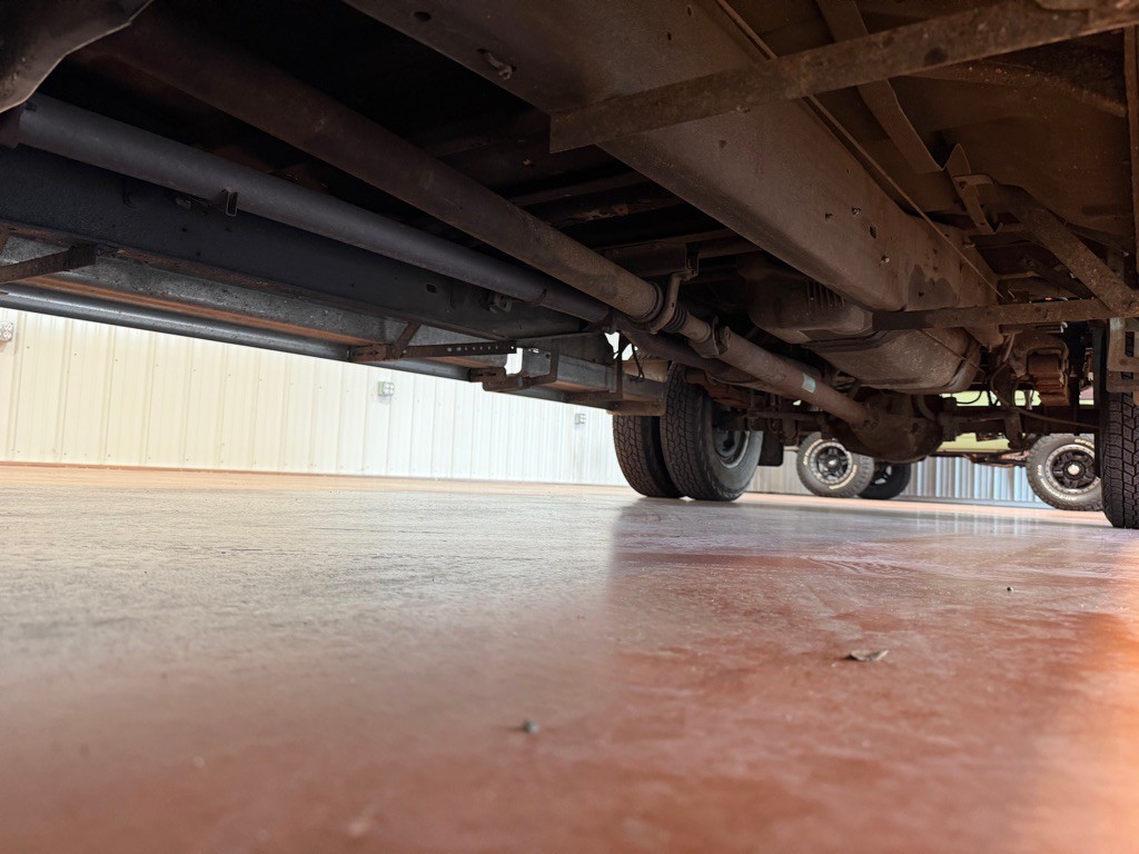 1994 Ford F-350 Image 40