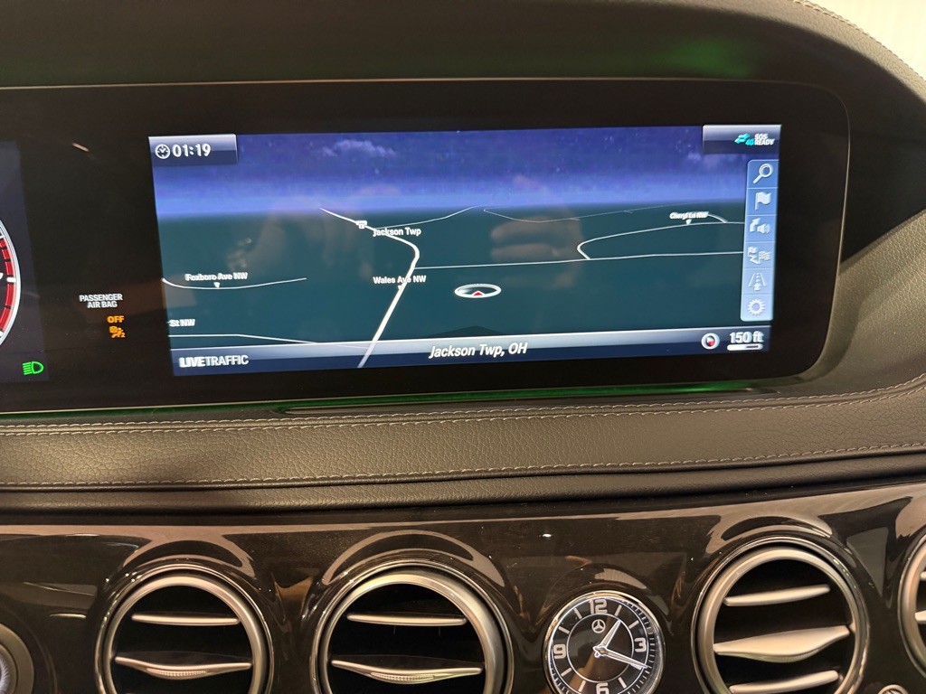 2020 Mercedes-Benz S-Class Image 32