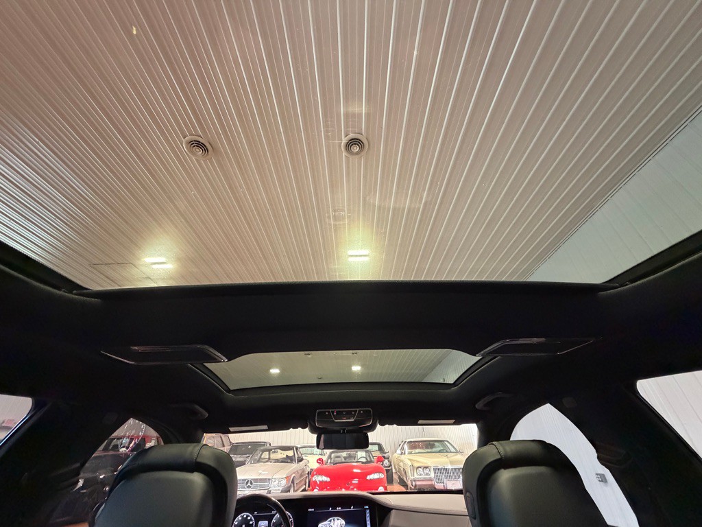 2020 Mercedes-Benz S-Class Image 35