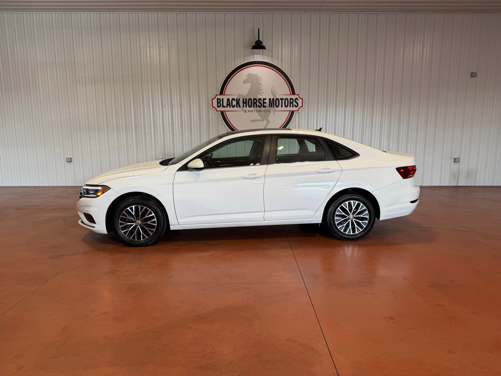 2019 Volkswagen Jetta Image 2