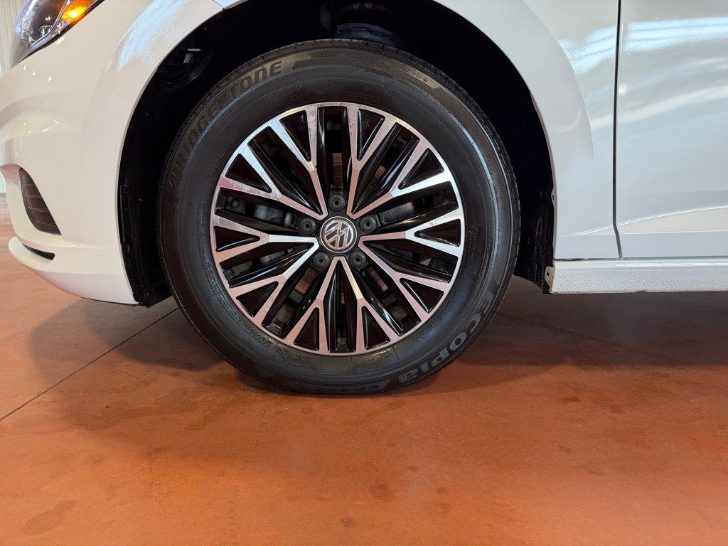 2019 Volkswagen Jetta Image 15