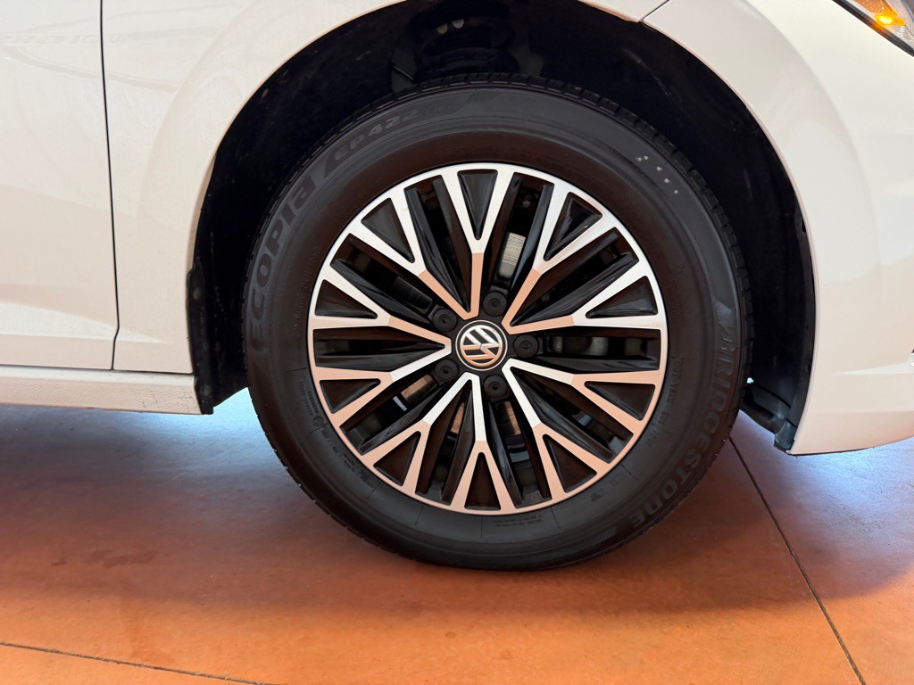 2019 Volkswagen Jetta Image 16