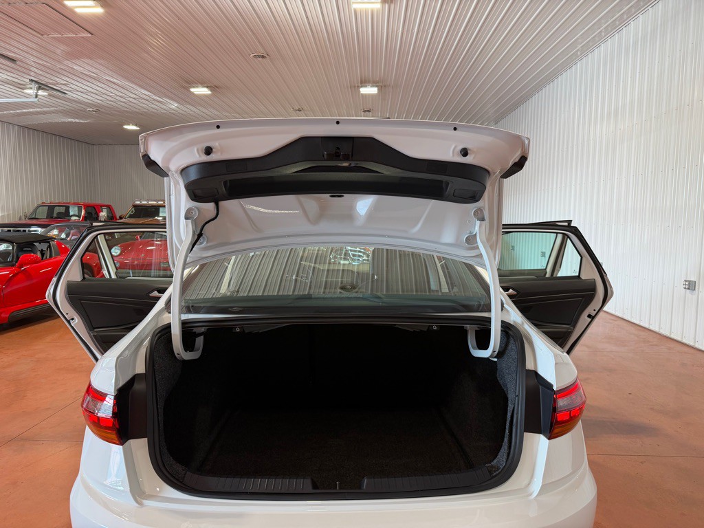 2019 Volkswagen Jetta Image 38