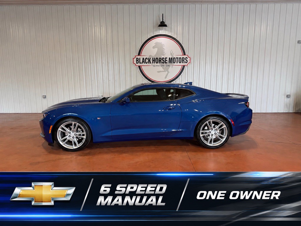 2019 Chevrolet Camaro Image 1