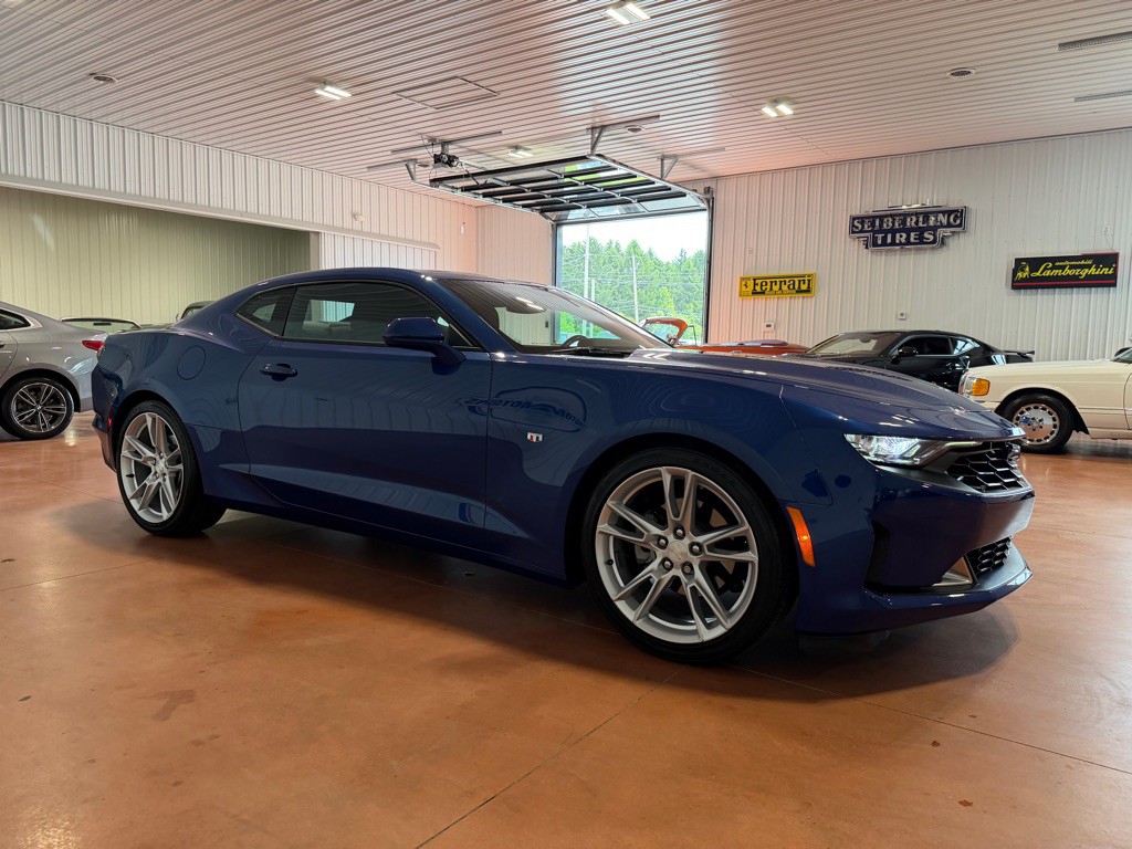 2019 Chevrolet Camaro Image 9
