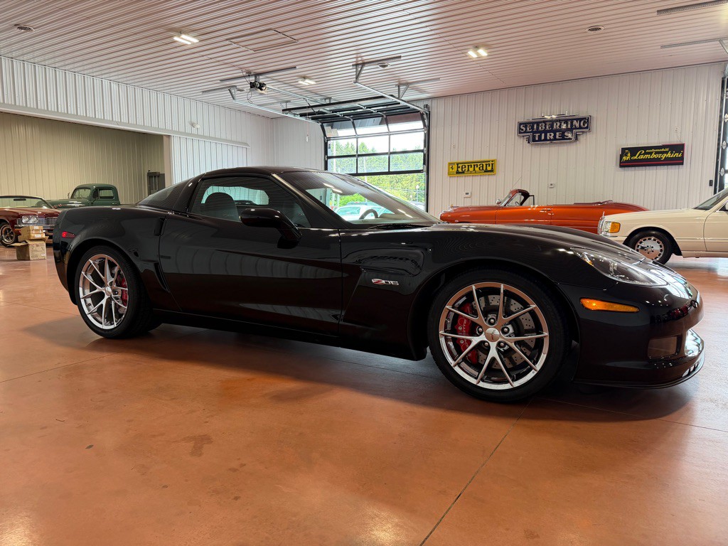 2010 Chevrolet Corvette Image 9