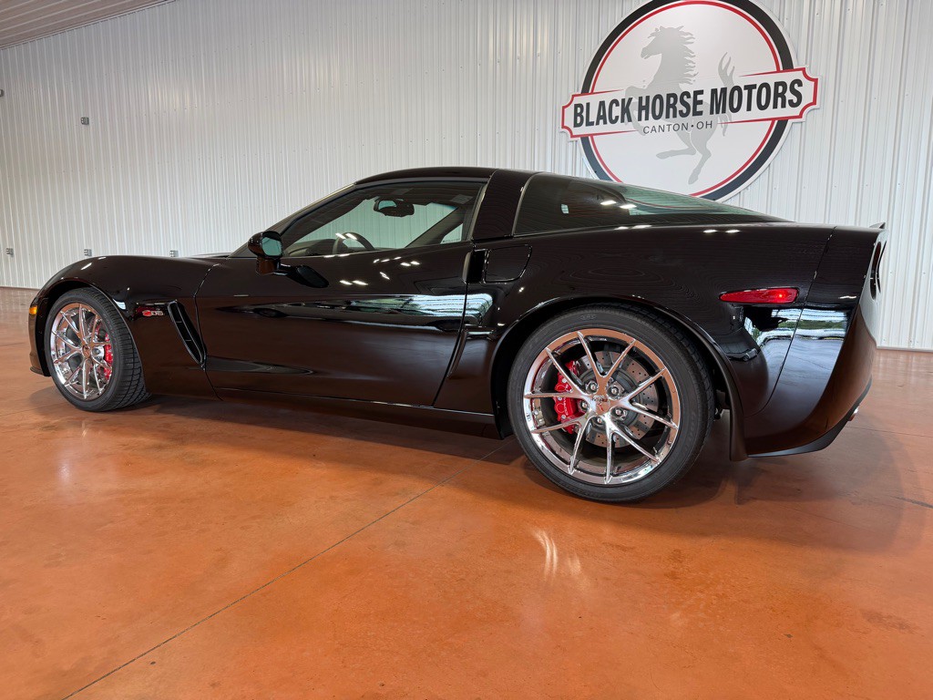 2010 Chevrolet Corvette Image 12