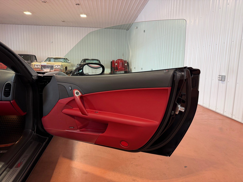 2010 Chevrolet Corvette Image 21
