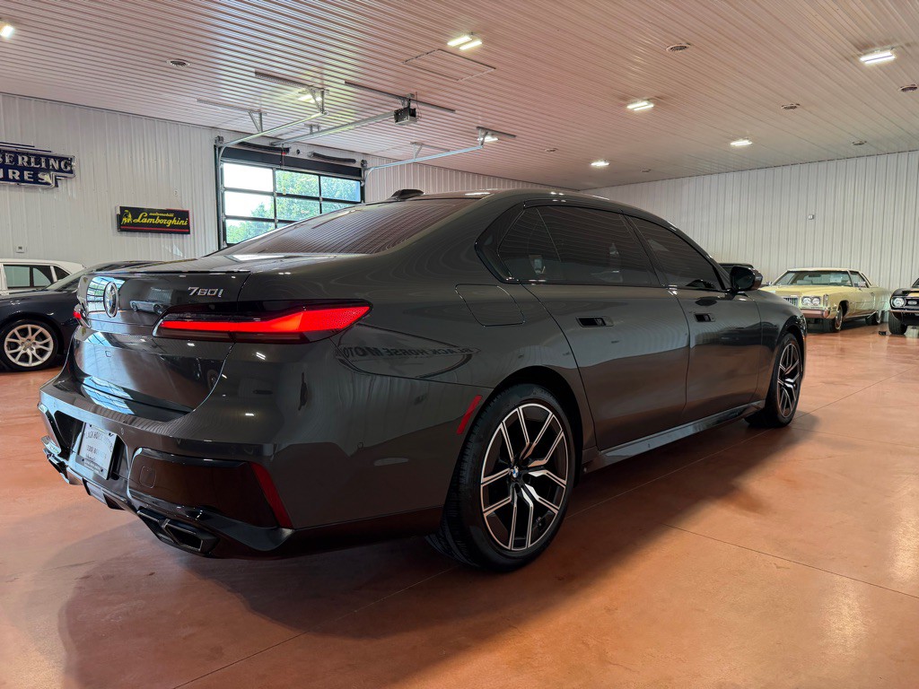 2023 BMW 7 Series Image 10