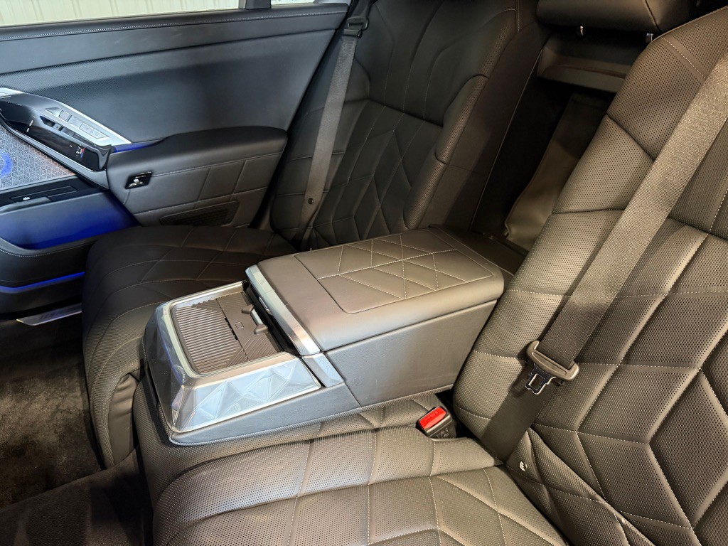 2023 BMW 7 Series Image 38