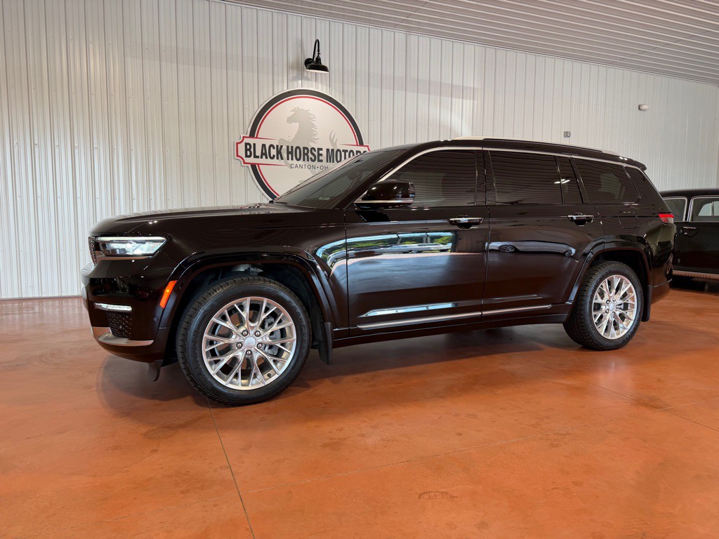 2021 Jeep Grand Cherokee Image 4