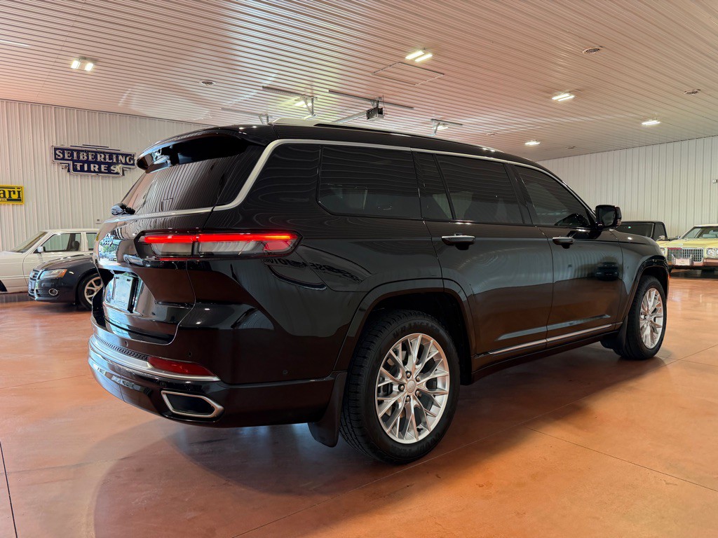 2021 Jeep Grand Cherokee Image 10