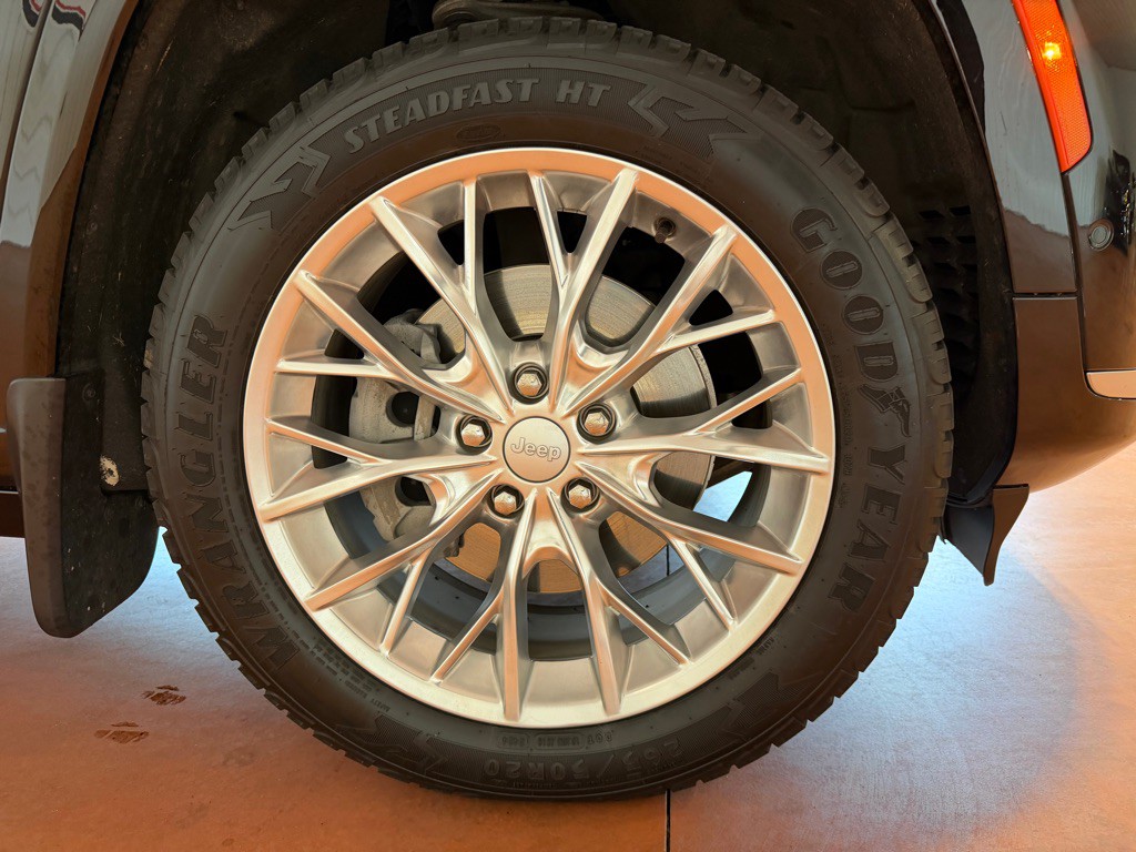 2021 Jeep Grand Cherokee Image 15