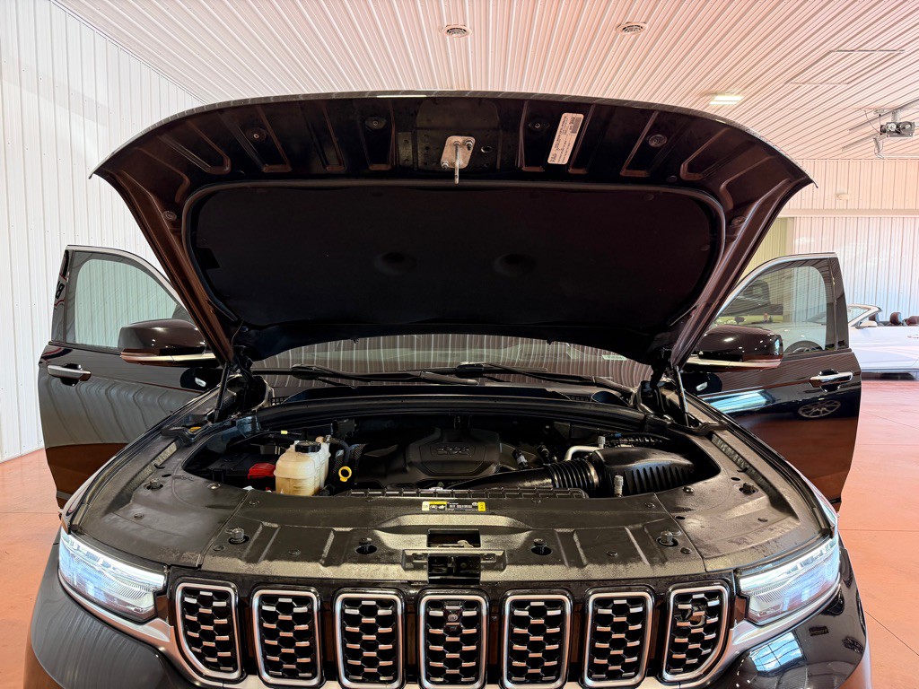 2021 Jeep Grand Cherokee Image 56