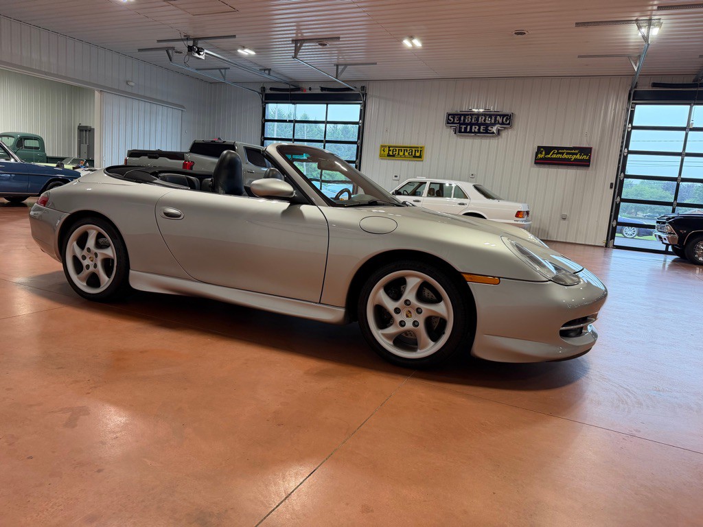 1999 Porsche 911 Image 9