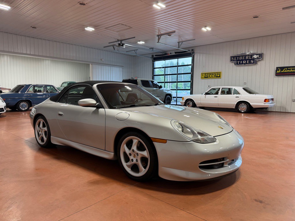 1999 Porsche 911 Image 10