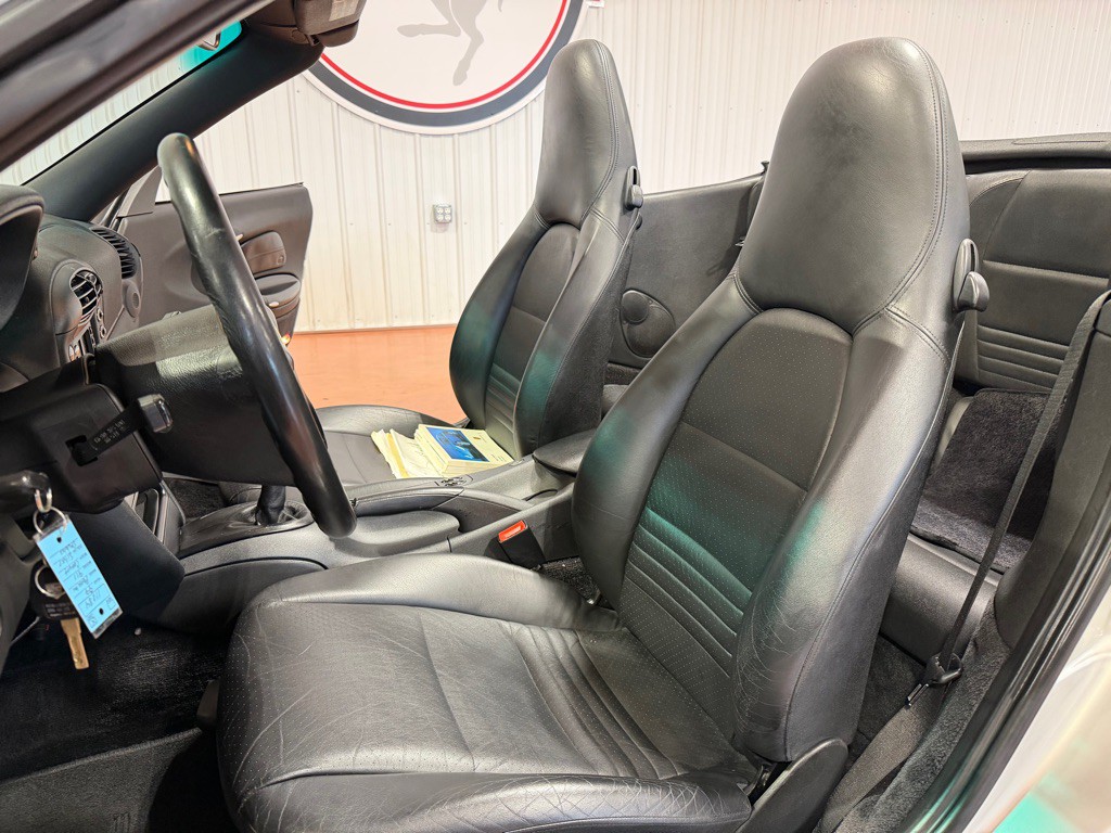 1999 Porsche 911 Image 23