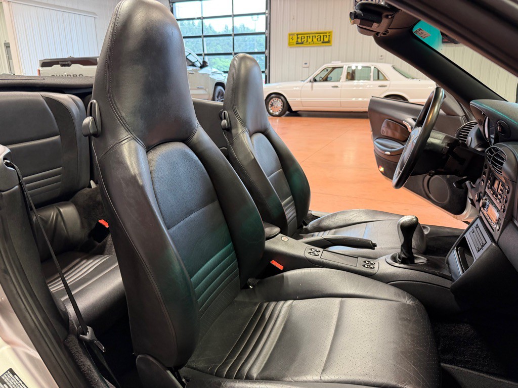 1999 Porsche 911 Image 27