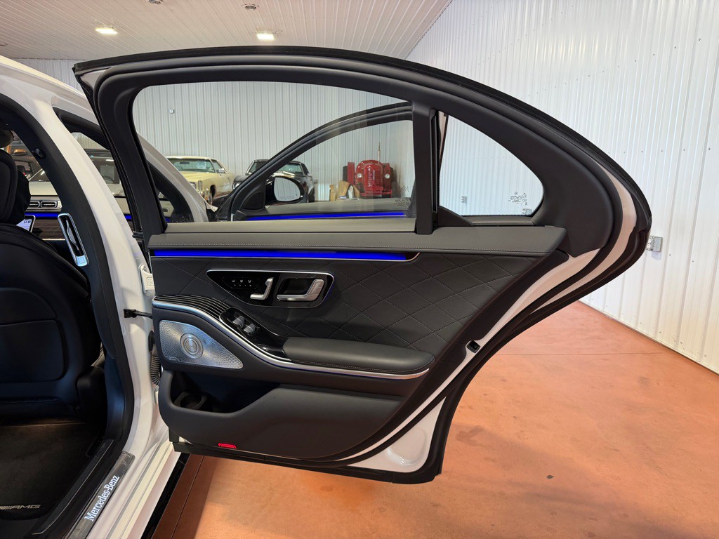 2021 Mercedes-Benz S-Class Image 24