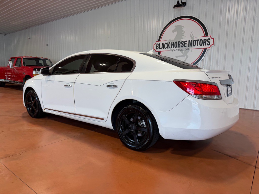 2012 Buick Lacrosse Image 10