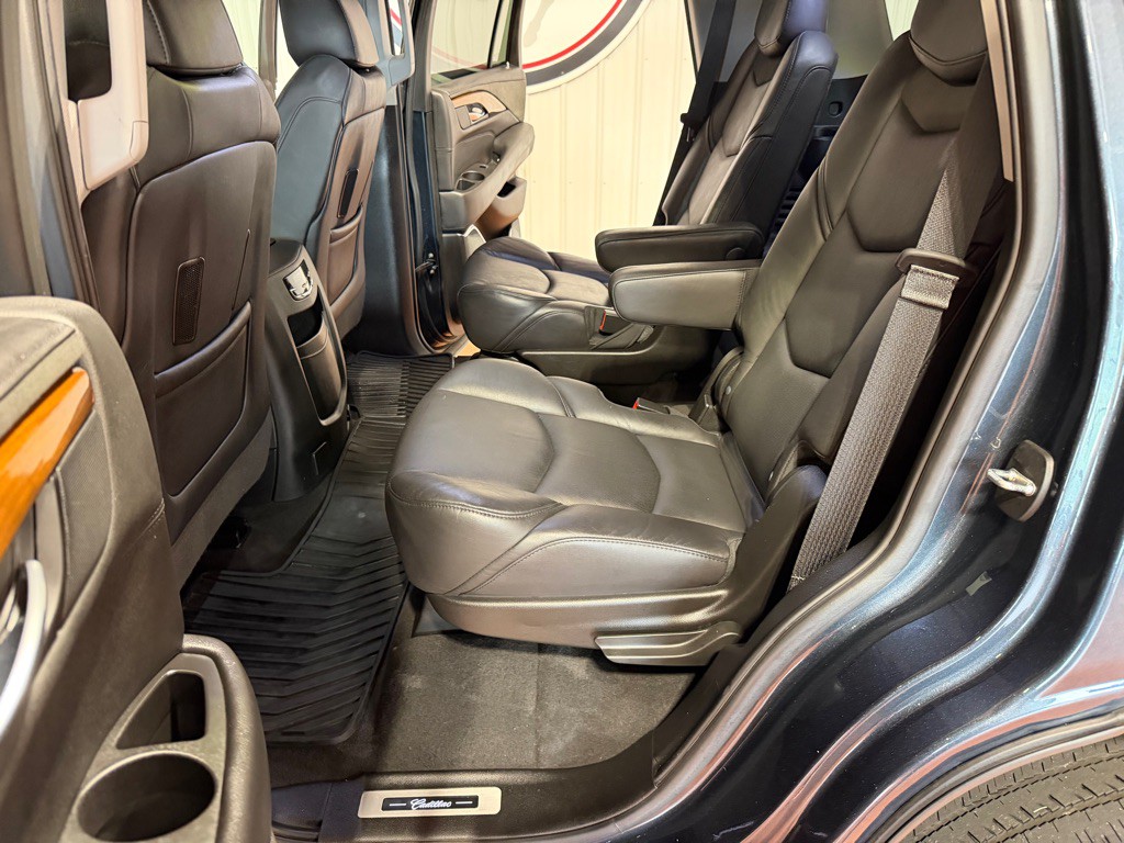2020 Cadillac Escalade Image 21