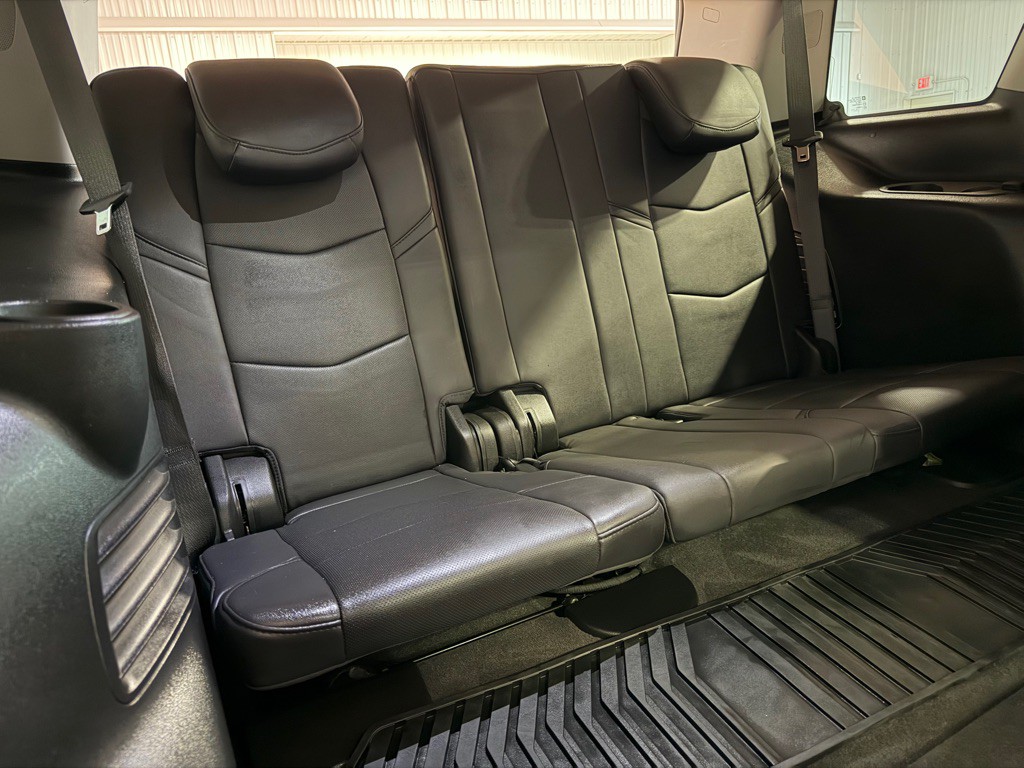 2020 Cadillac Escalade Image 30