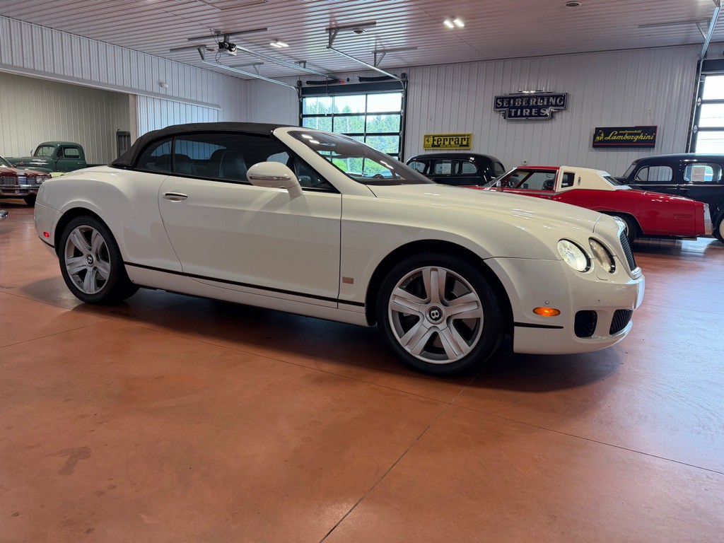 2011 Bentley Continental Image 9