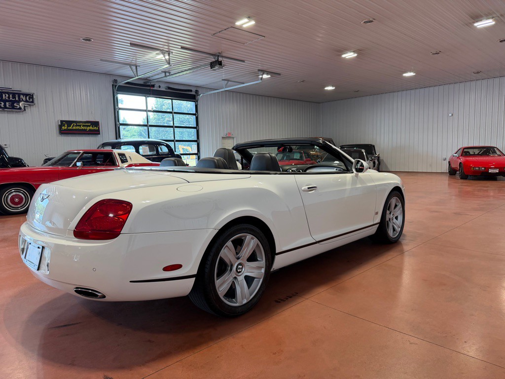 2011 Bentley Continental Image 12