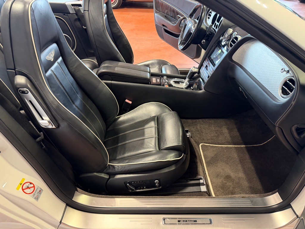 2011 Bentley Continental Image 26