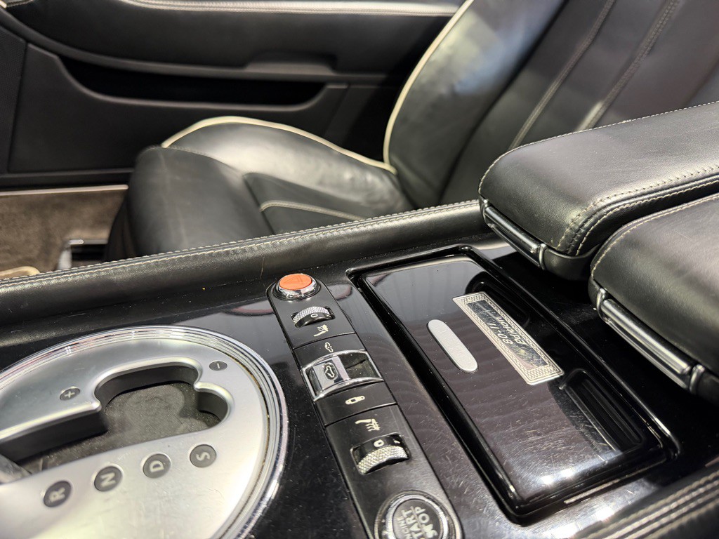 2011 Bentley Continental Image 35