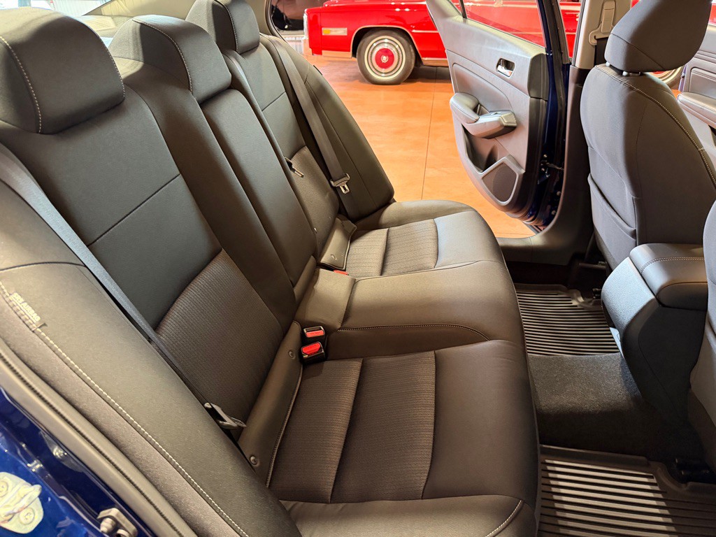 2019 Nissan Altima Image 28