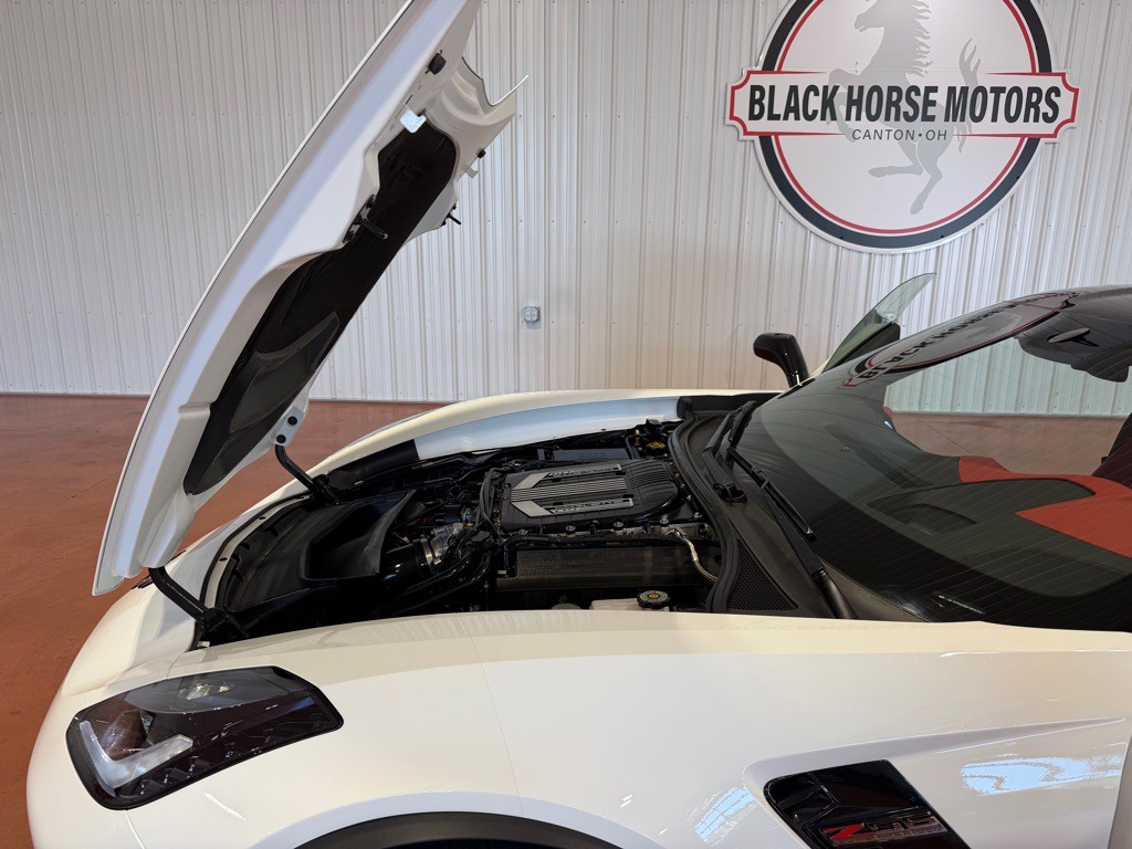 2015 Chevrolet Corvette Image 46