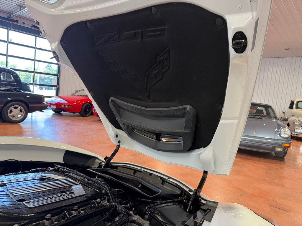 2015 Chevrolet Corvette Image 47